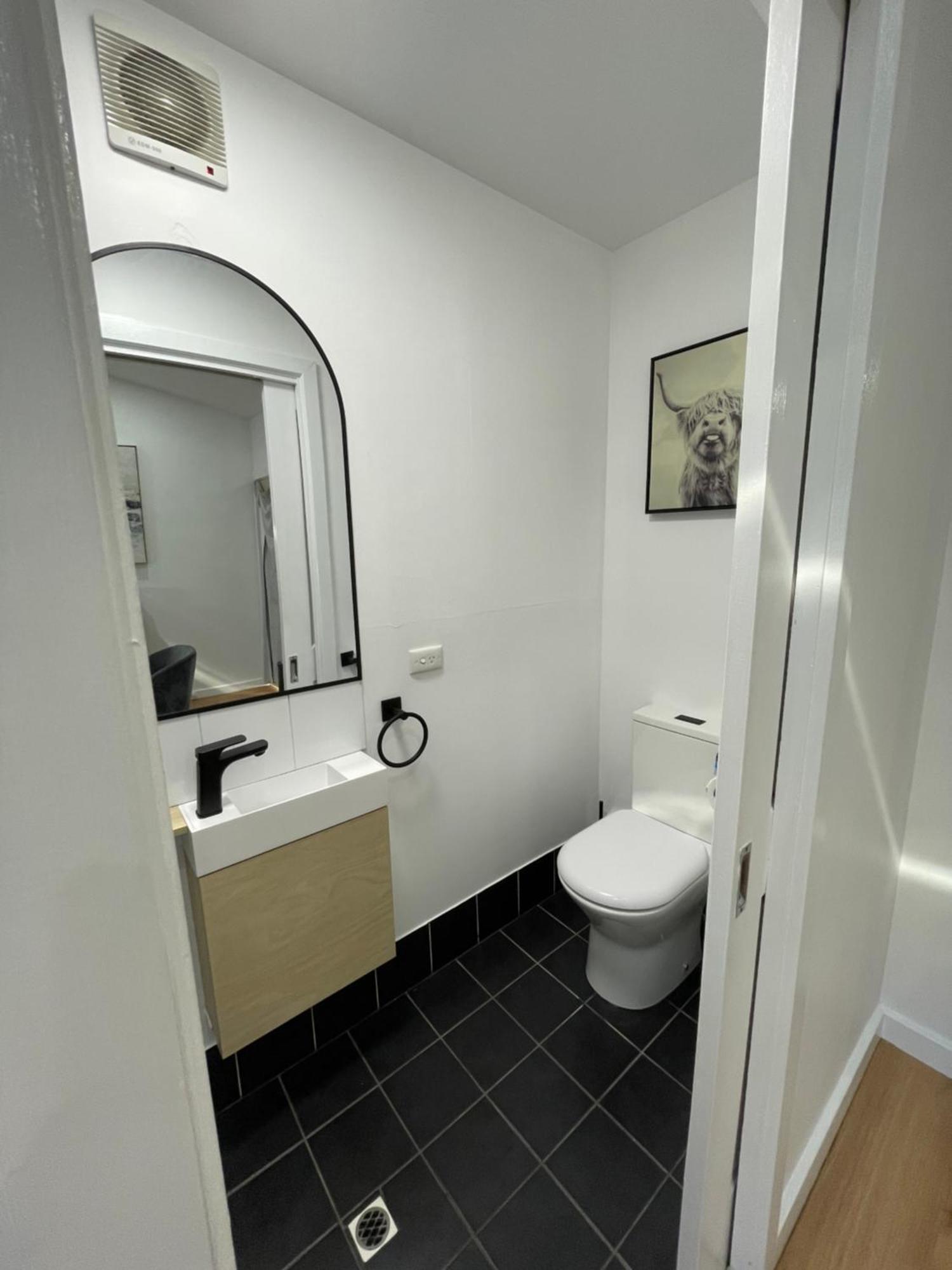 Spa Retreat Glenelg East Экстерьер фото