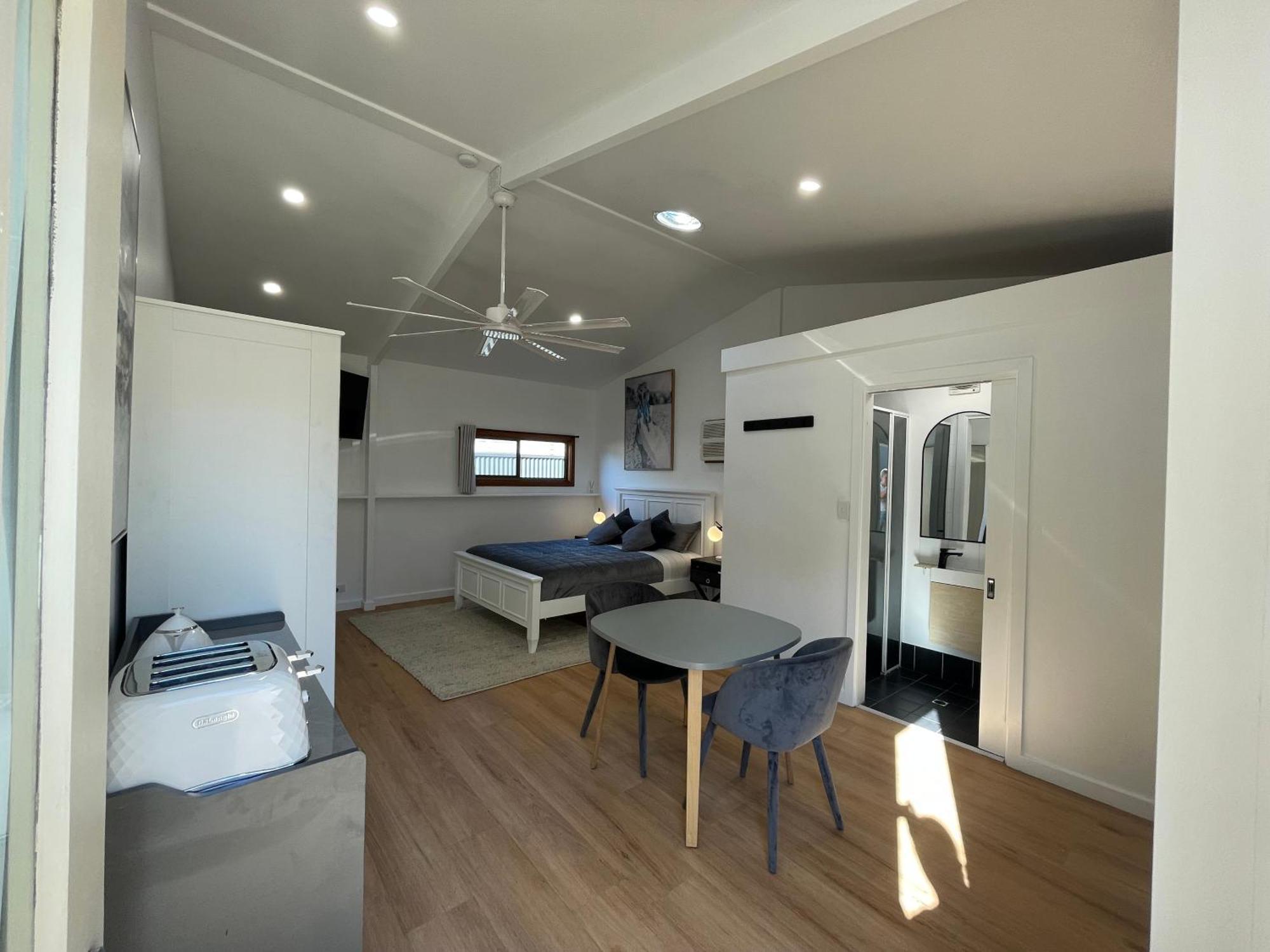 Spa Retreat Glenelg East Экстерьер фото